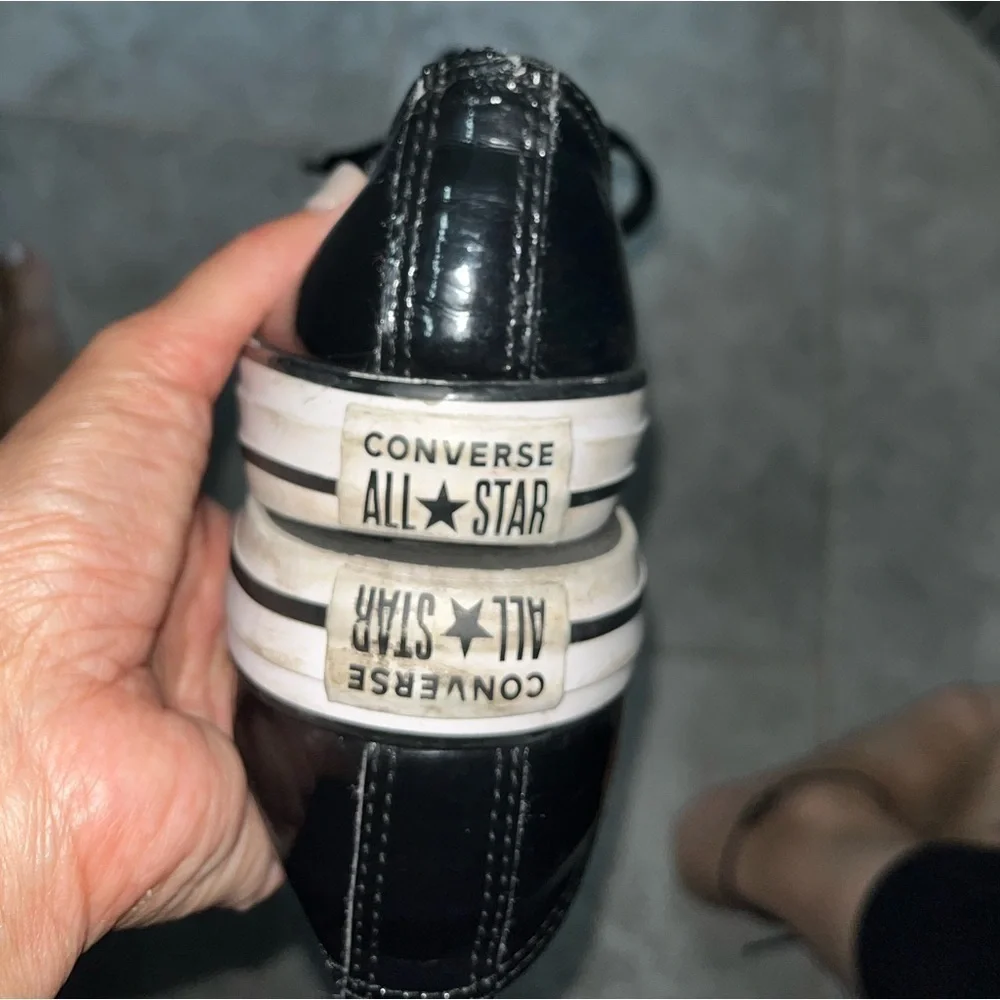 Converse these shoes